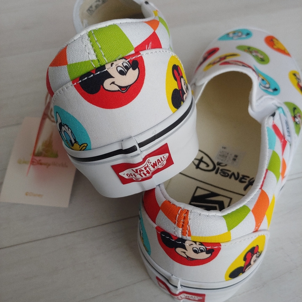 VANS x Disney NEW 50th Anniversary Character Button Slip On Shoes - Picture 8 of 11